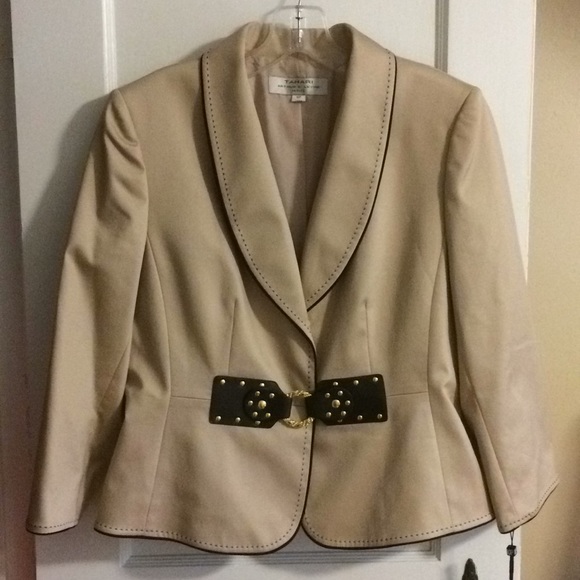Tahari Cream blazer with leather buckle detail - Picture 1 of 8